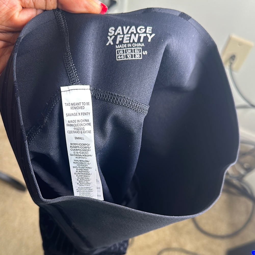Savage X Fenty Black Leggings - Picture 3 of 3